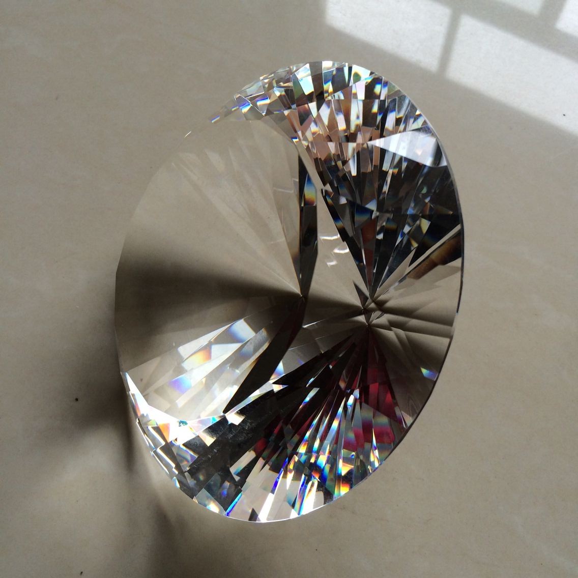 150 مللي متر شفافة البصرية الك - مراجعة Paper Weight Crystal وسعره